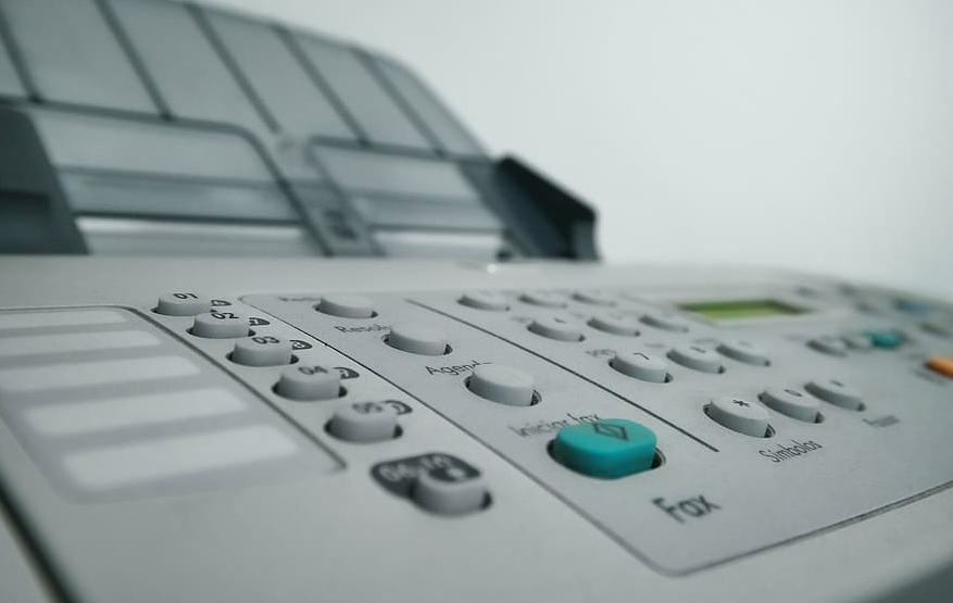Four Main Reasons Why People Still Use Fax Machines